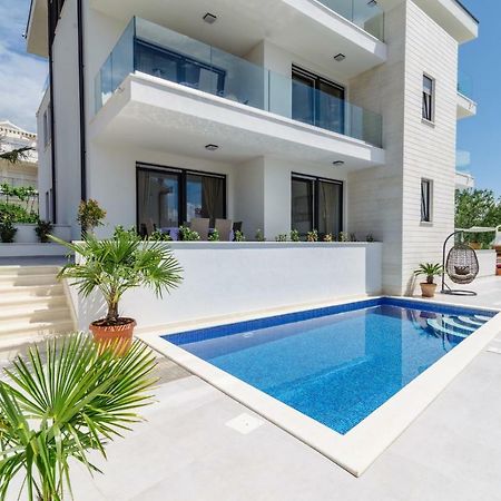 Apartments Villa Dalmatia Trogir Bagian luar foto