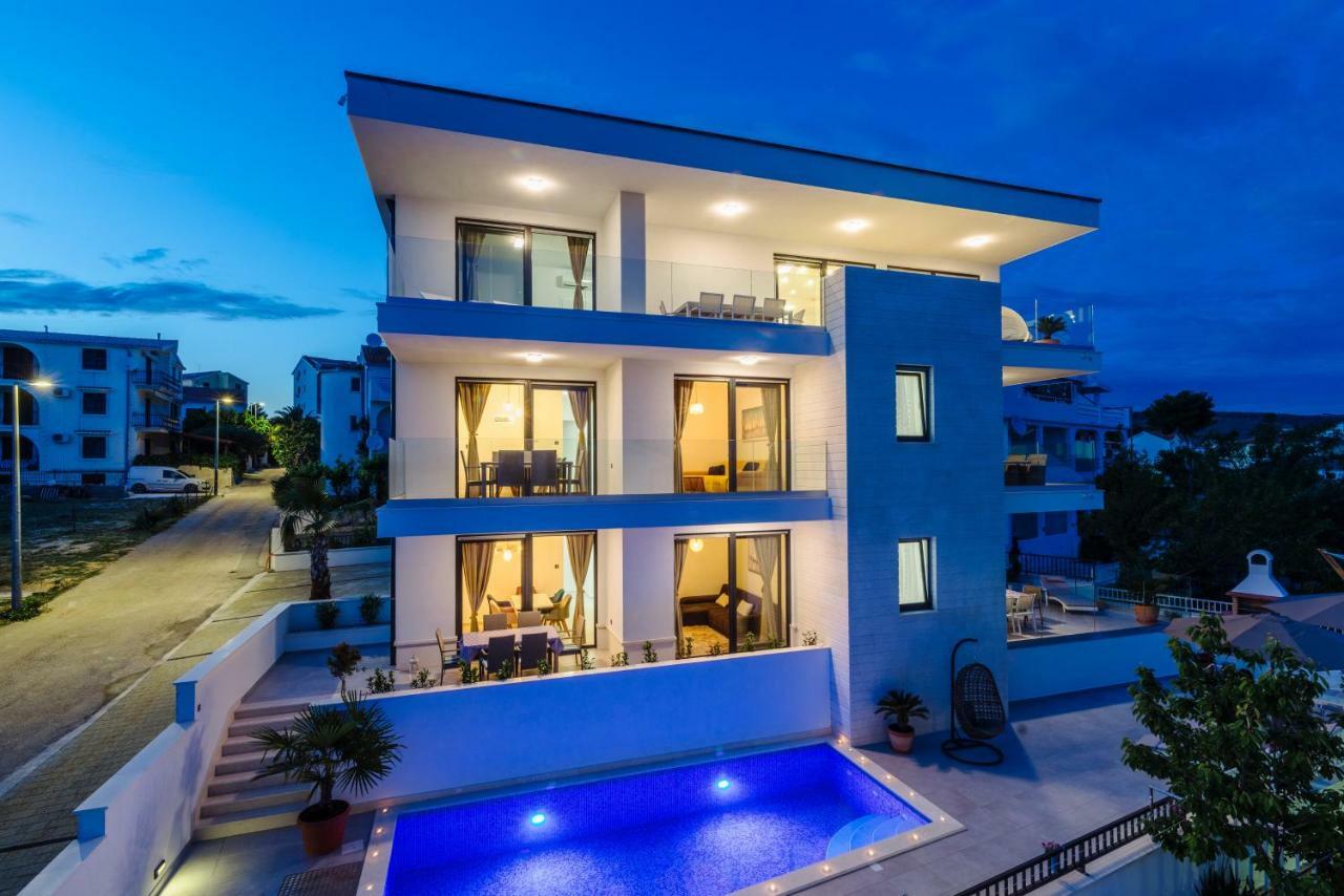 Apartments Villa Dalmatia Trogir Bagian luar foto