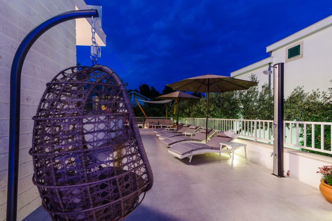 Apartments Villa Dalmatia Trogir Bagian luar foto